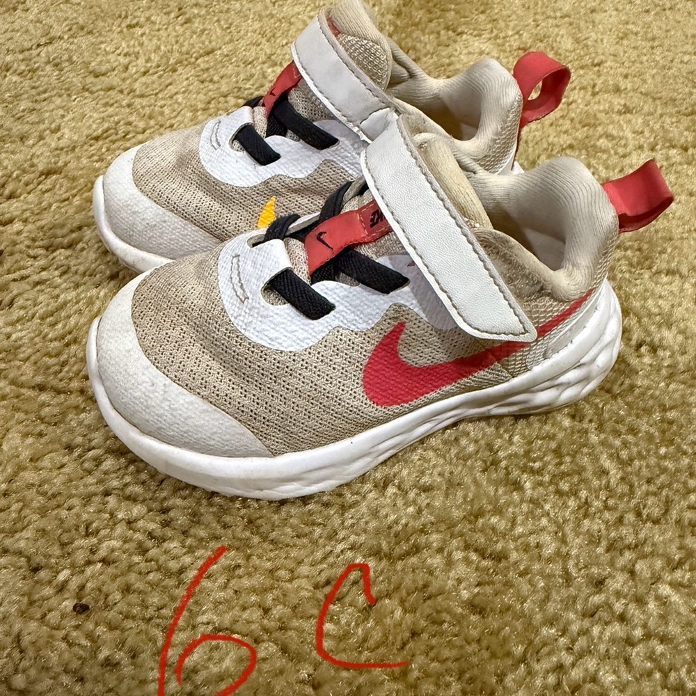 Nike Kids' Tan and Red Sneakers